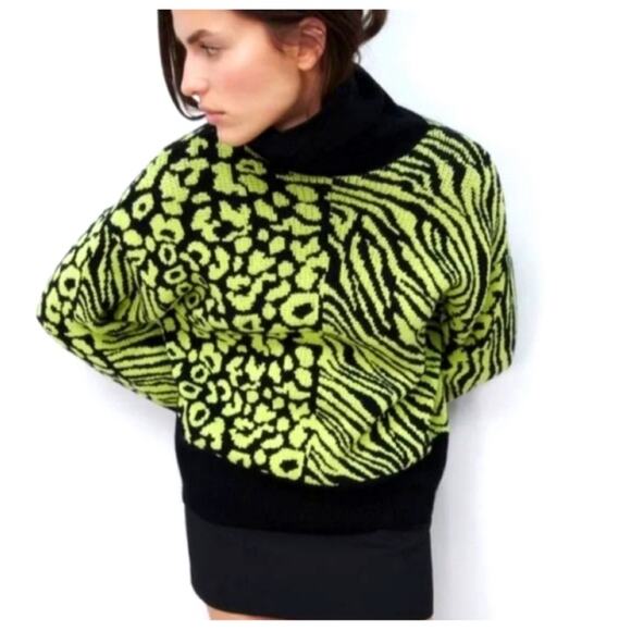 NEW ZARA Bloggers Fave Mixed Animal Print Turtleneck Sweater S - Picture 8 of 8